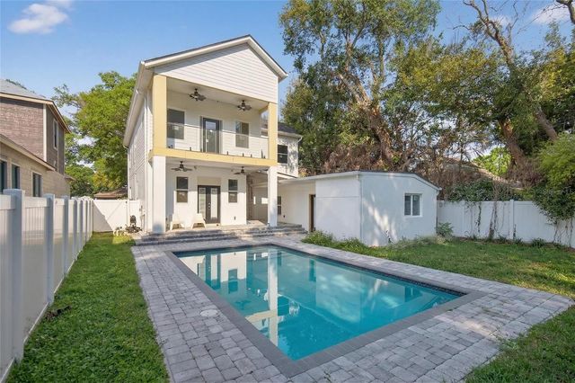 2935 HELEN AVENUE, Orlando, FL 32804