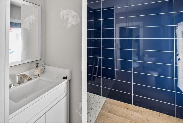 2935 HELEN AVENUE, Orlando, FL 32804