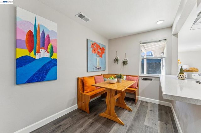 417 Maitland Dr, Alameda, CA 94502