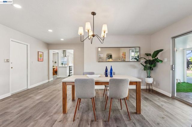417 Maitland Dr, Alameda, CA 94502