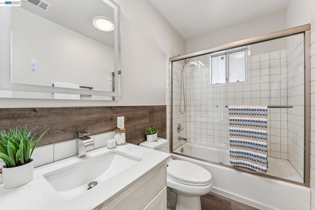417 Maitland Dr, Alameda, CA 94502