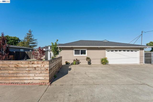 417 Maitland Dr, Alameda, CA 94502