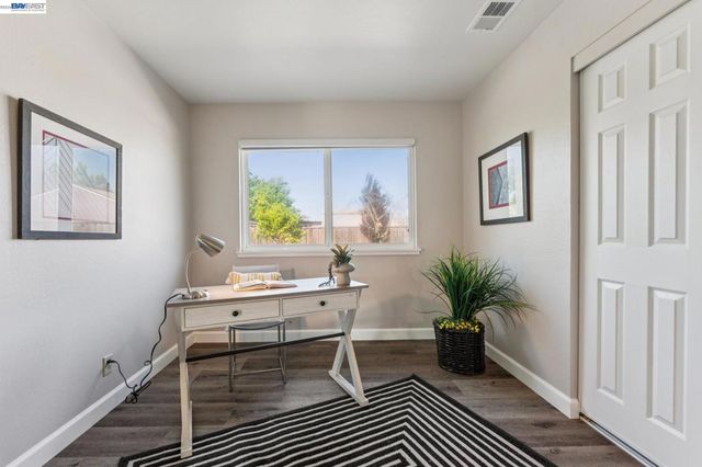 417 Maitland Dr, Alameda, CA 94502