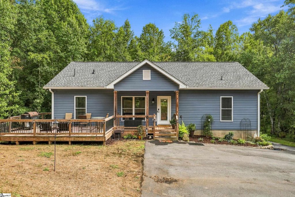 105 Forestville Road, Travelers Rest, SC 29690