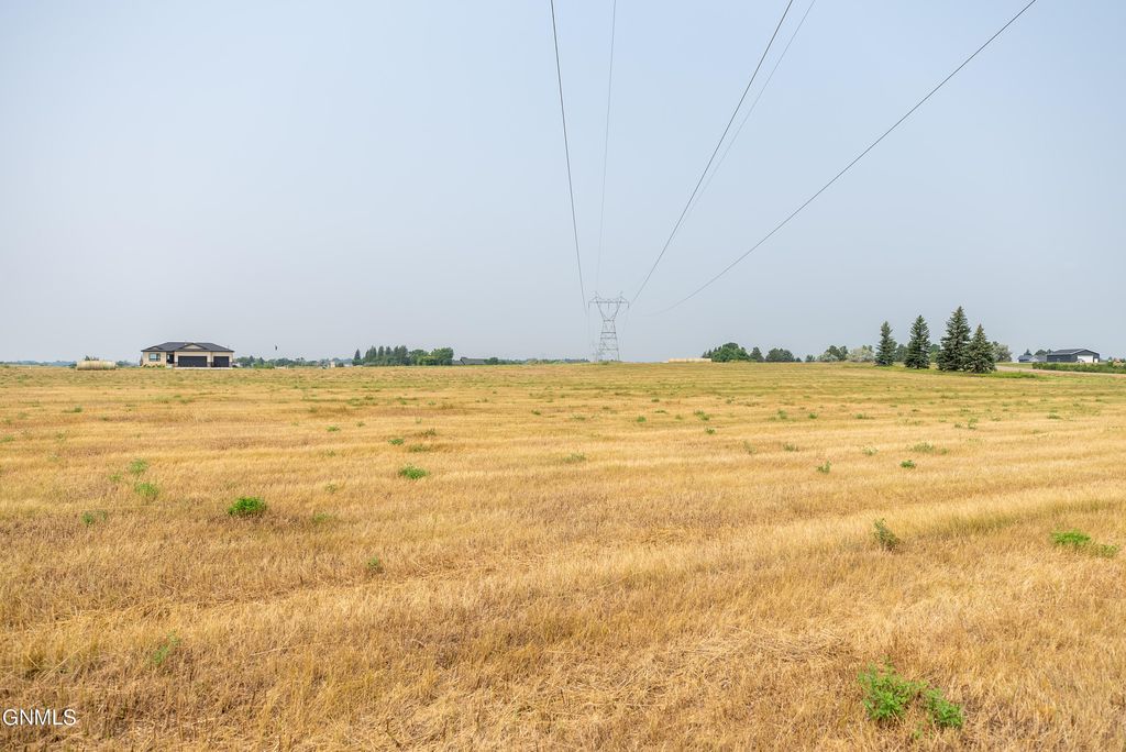 705 Apple Ridge Road, Menoken, ND 58558 photo 4