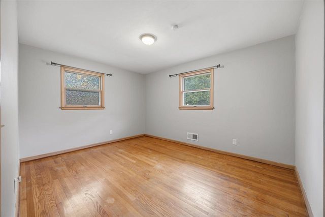 1010 N Lexington Drive, Janesville, WI 53545
