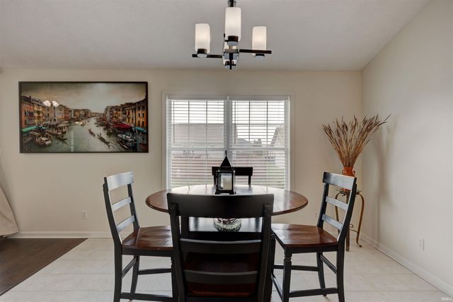 4155 Country Ridge Drive, Newburgh, IN 47630