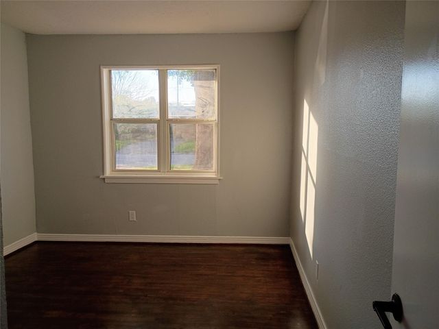 811 Loper Street, Houston, TX 77017