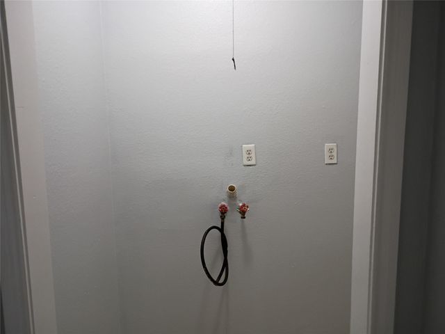 811 Loper Street, Houston, TX 77017