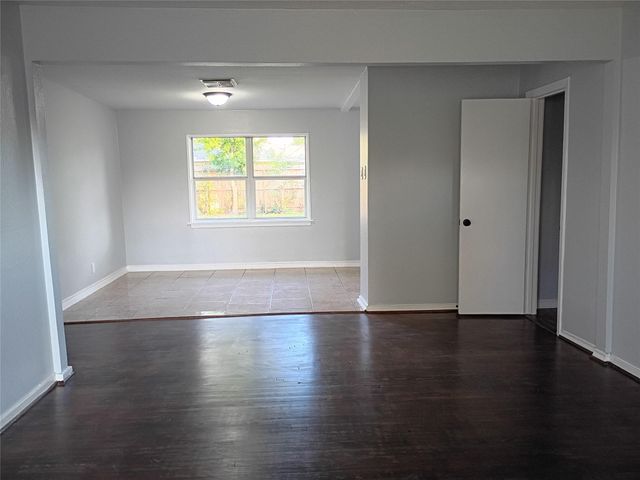 811 Loper Street, Houston, TX 77017