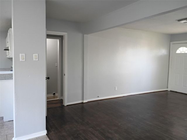 811 Loper Street, Houston, TX 77017