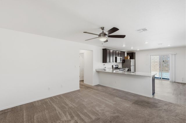 1604 Cassandra Lane, Belen, NM 87002