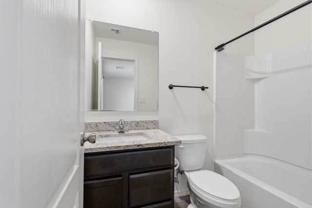 1604 Cassandra Lane, Belen, NM 87002