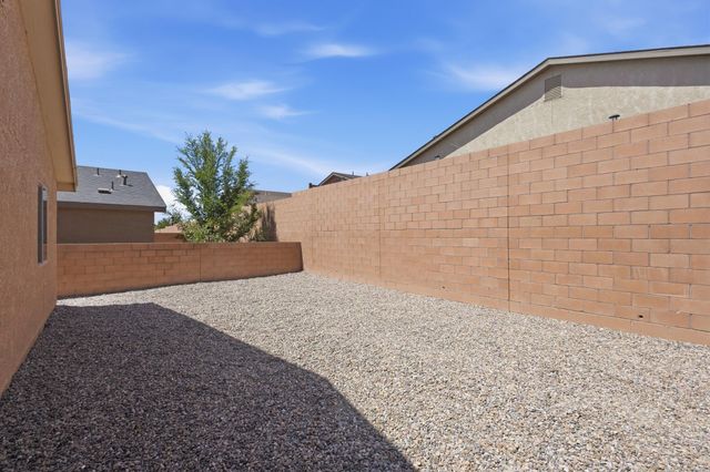 1604 Cassandra Lane, Belen, NM 87002