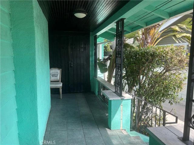 4727 Oakwood Avenue, Los Angeles, CA 90004