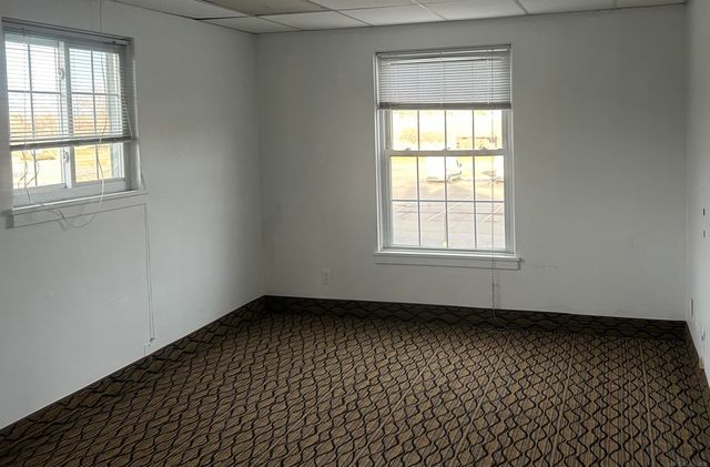 3331 Greenfield Road, Dearborn, MI 48120