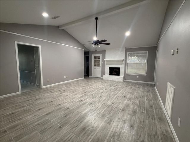 3815 Avenue R, Rosenberg, TX 77471