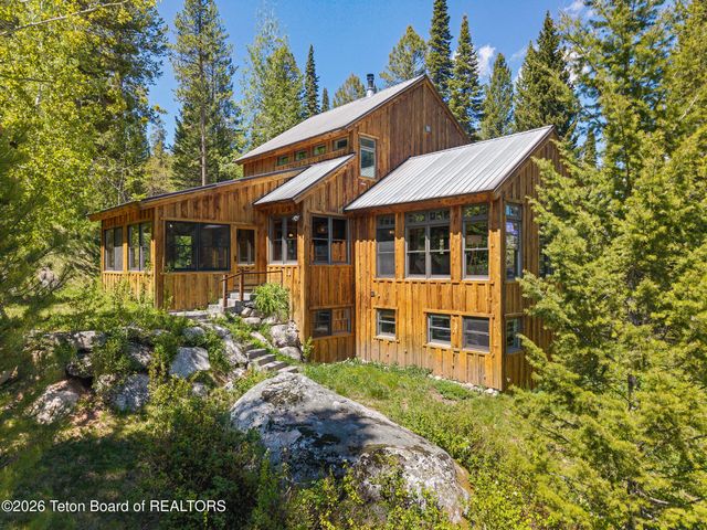 6640 W LUPINE Trail, Wilson, WY 83014