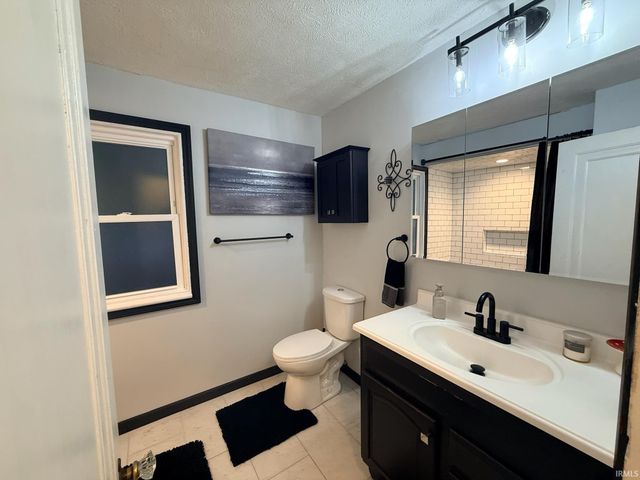19553 Eaton Avenue, South Bend, IN 46637