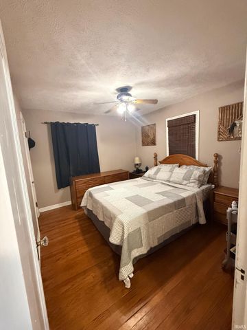 19553 Eaton Avenue, South Bend, IN 46637