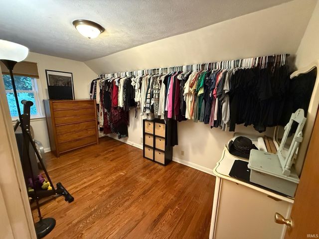 19553 Eaton Avenue, South Bend, IN 46637