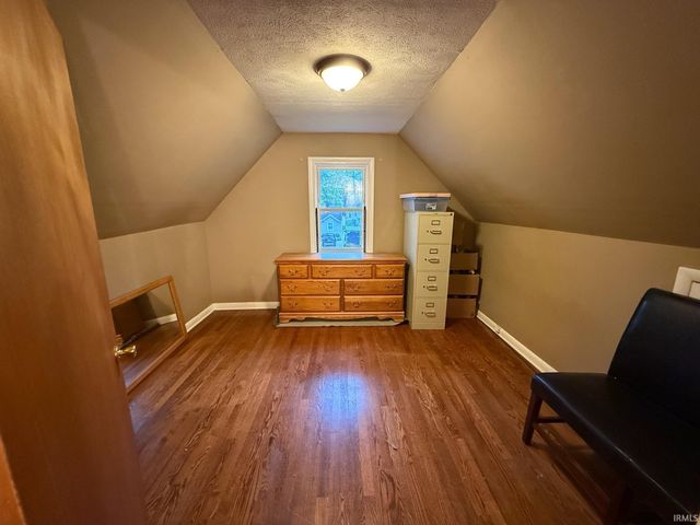 19553 Eaton Avenue, South Bend, IN 46637
