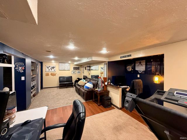 19553 Eaton Avenue, South Bend, IN 46637