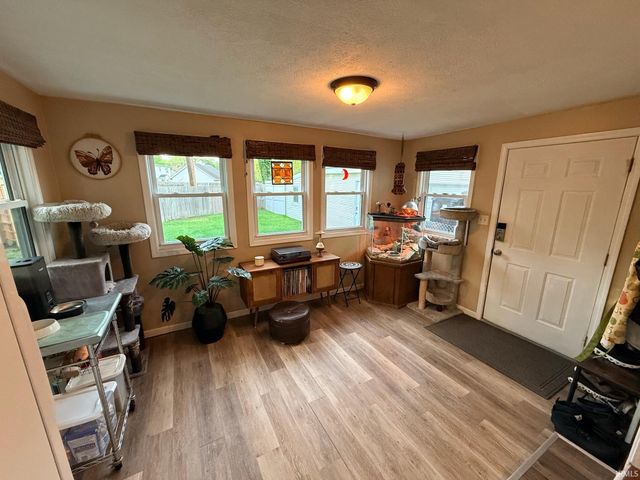 19553 Eaton Avenue, South Bend, IN 46637