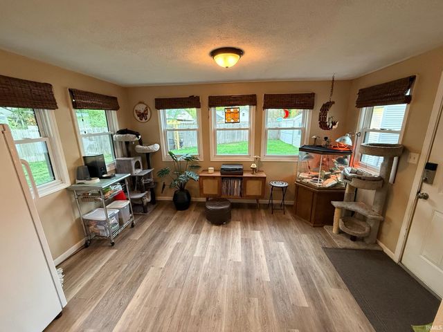 19553 Eaton Avenue, South Bend, IN 46637