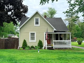 19553 Eaton Avenue, South Bend, IN 46637