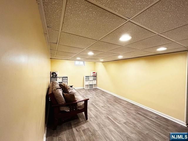 321 Maplewood Drive, Paramus, NJ 07652