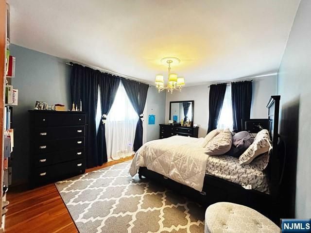 321 Maplewood Drive, Paramus, NJ 07652