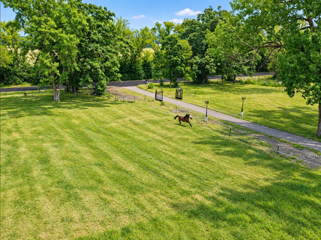 349 Spring Creek Road, Barrington Hills, IL 60010 — exterior