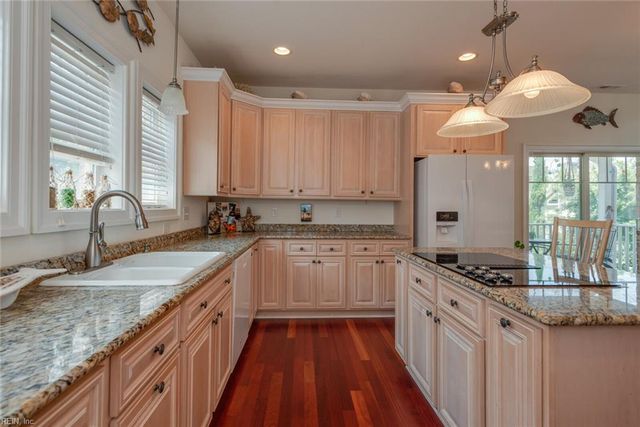 5510 Holly RD, Virginia Beach, VA 23451