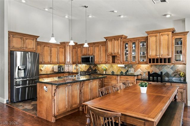 5609 Great Gorge Court, Las Vegas, NV 89149