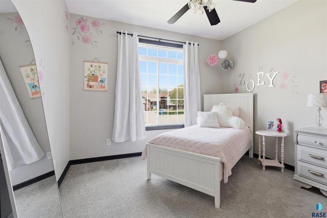 701 W Cascade St Street, Sioux Falls, SD 57018