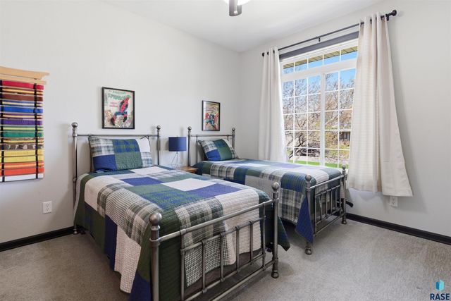 701 W Cascade St Street, Sioux Falls, SD 57018
