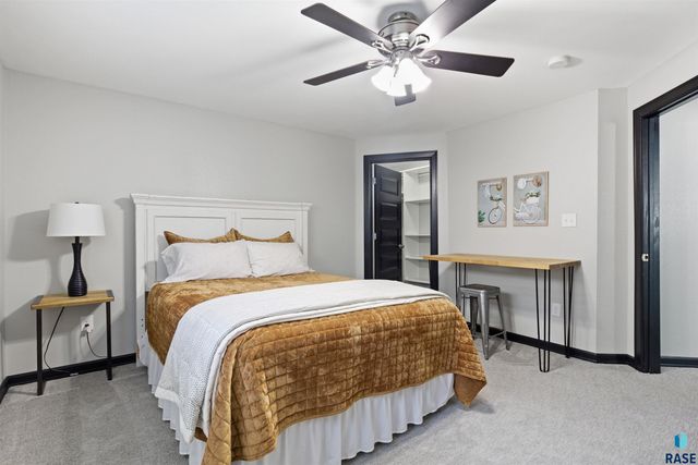 701 W Cascade St Street, Sioux Falls, SD 57018