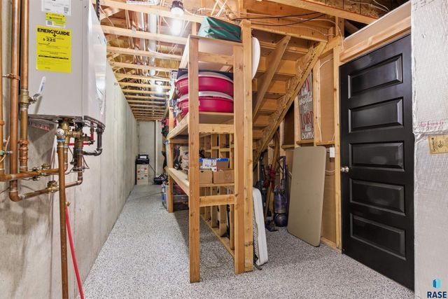 701 W Cascade St Street, Sioux Falls, SD 57018