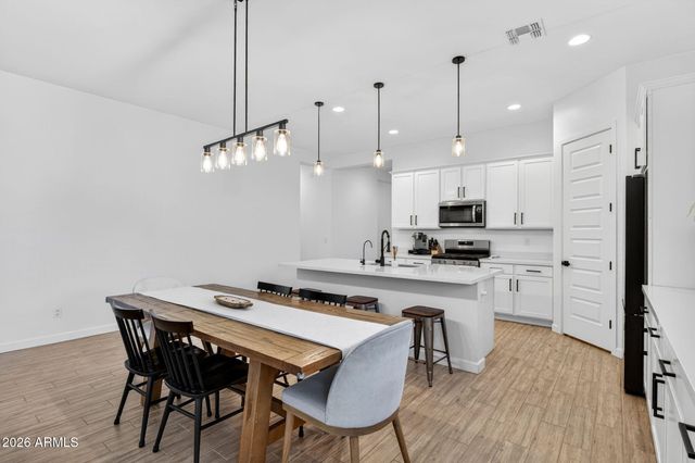 11303 E UTAH Avenue, Mesa, AZ 85212
