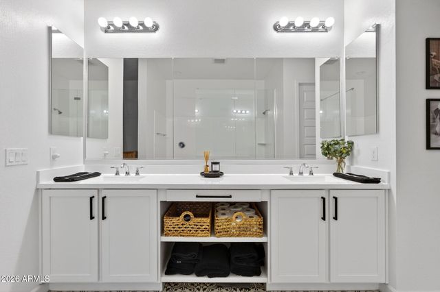 11303 E UTAH Avenue, Mesa, AZ 85212