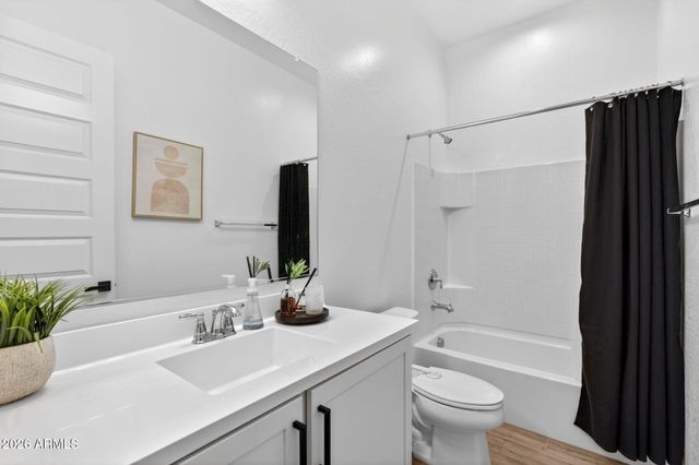 11303 E UTAH Avenue, Mesa, AZ 85212