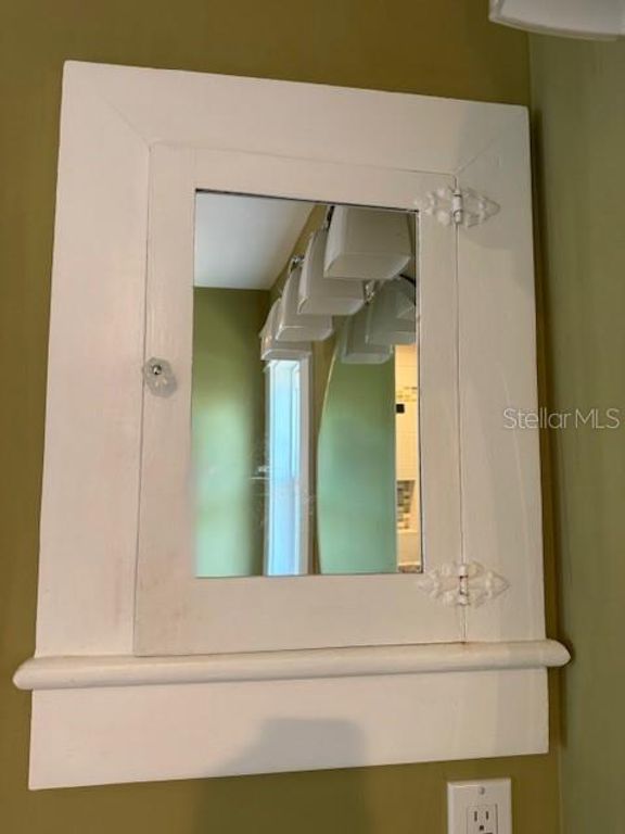 Image 28 of property listing at 121 W NORTH STREET, Tampa, FL 33604