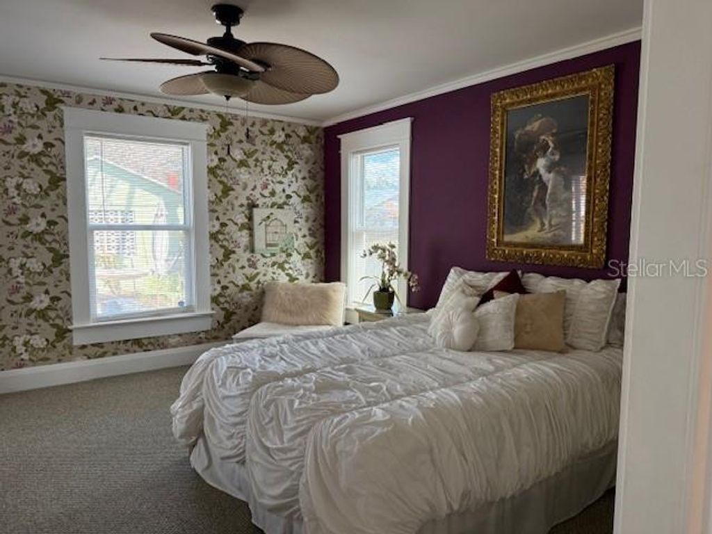 Image 30 of property listing at 121 W NORTH STREET, Tampa, FL 33604