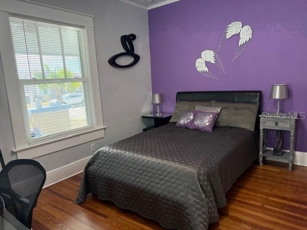 Image 47 of property listing at 121 W NORTH STREET, Tampa, FL 33604