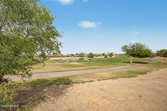 6720 S CRESTVIEW Drive, Gilbert, AZ 85298