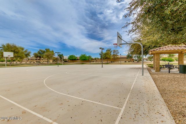 6720 S CRESTVIEW Drive, Gilbert, AZ 85298