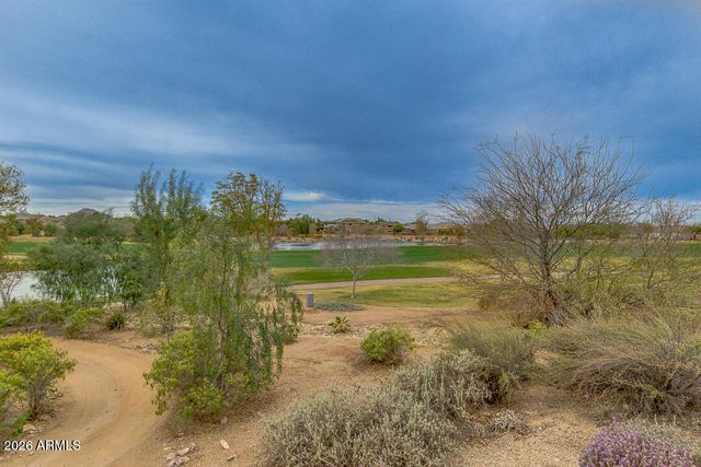 6720 S CRESTVIEW Drive, Gilbert, AZ 85298