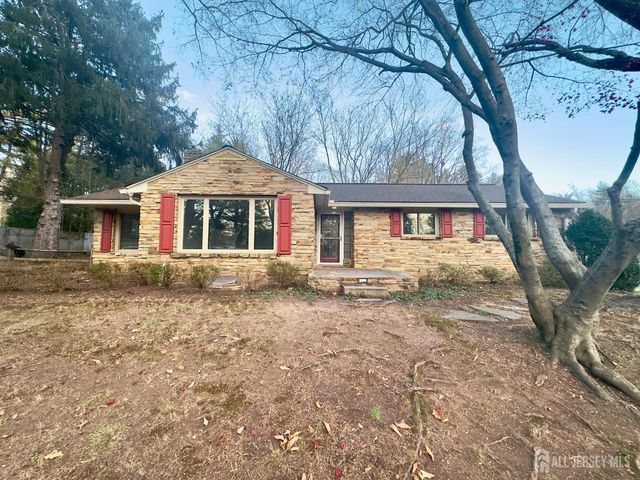 1 High Acres Drive, Ewing, NJ 08628
