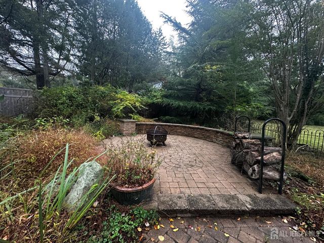 1 High Acres Drive, Ewing, NJ 08628